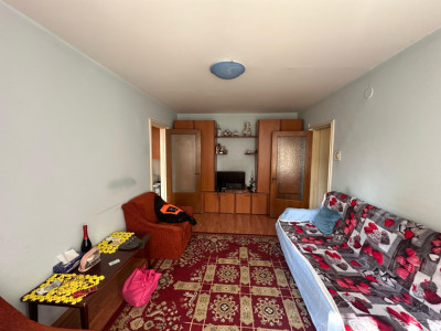 Apartament 2 camere de vânzare Nicolae Grigorescu - Str Vlăhița